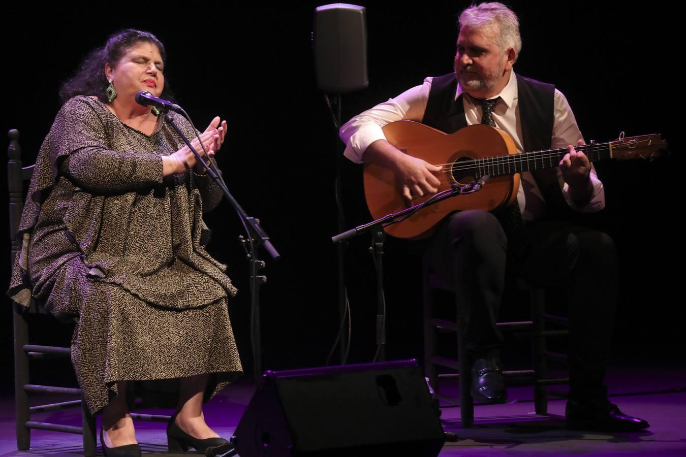 Inés Bacán canta a la «Memoria de una superviviente» en la Bienal de Flamenco