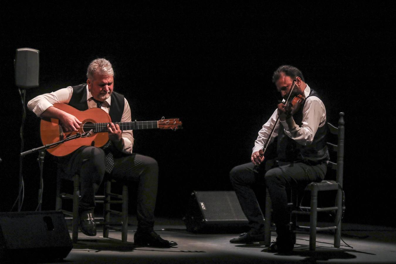 Inés Bacán canta a la «Memoria de una superviviente» en la Bienal de Flamenco