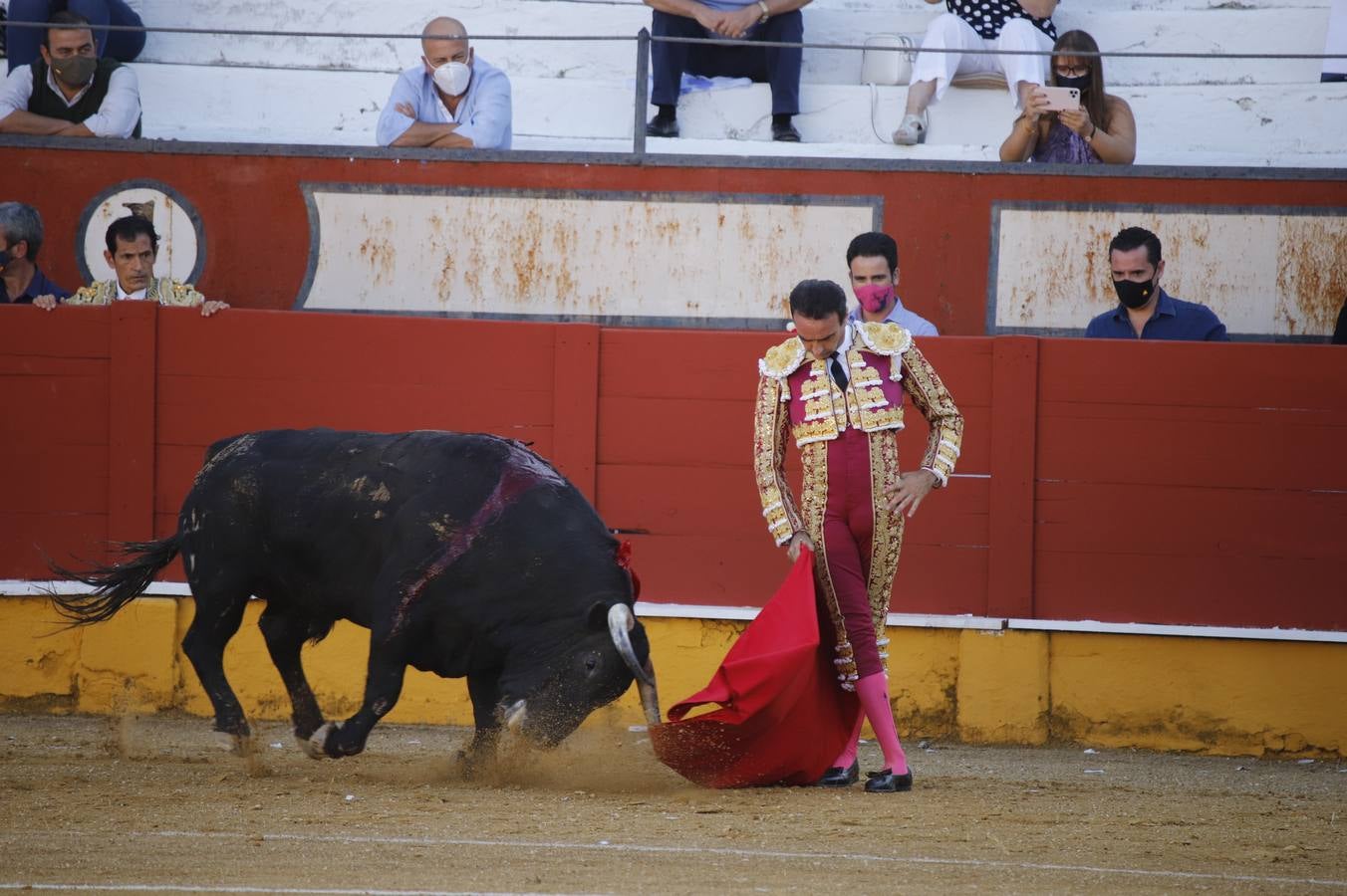 El «mano a mano» de enrique Ponce y Curro Díaz en Cabra, en imágenes (I)