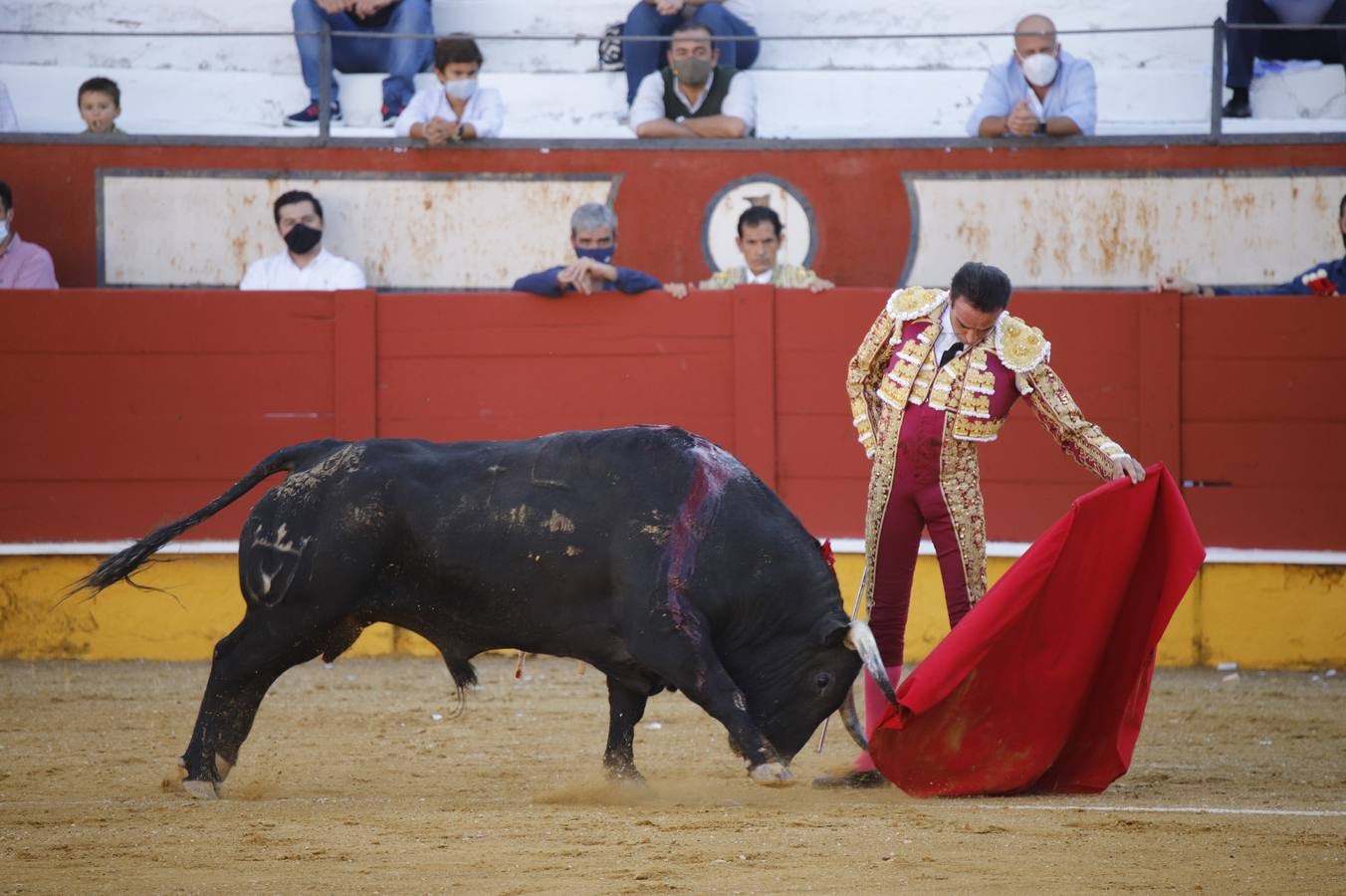 El «mano a mano» de enrique Ponce y Curro Díaz en Cabra, en imágenes (I)