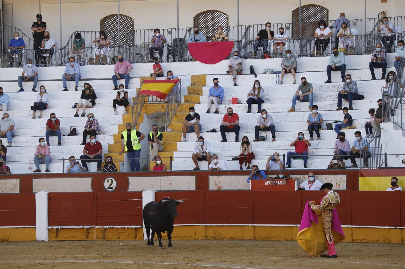 El «mano a mano» de enrique Ponce y Curro Díaz en Cabra, en imágenes (I)