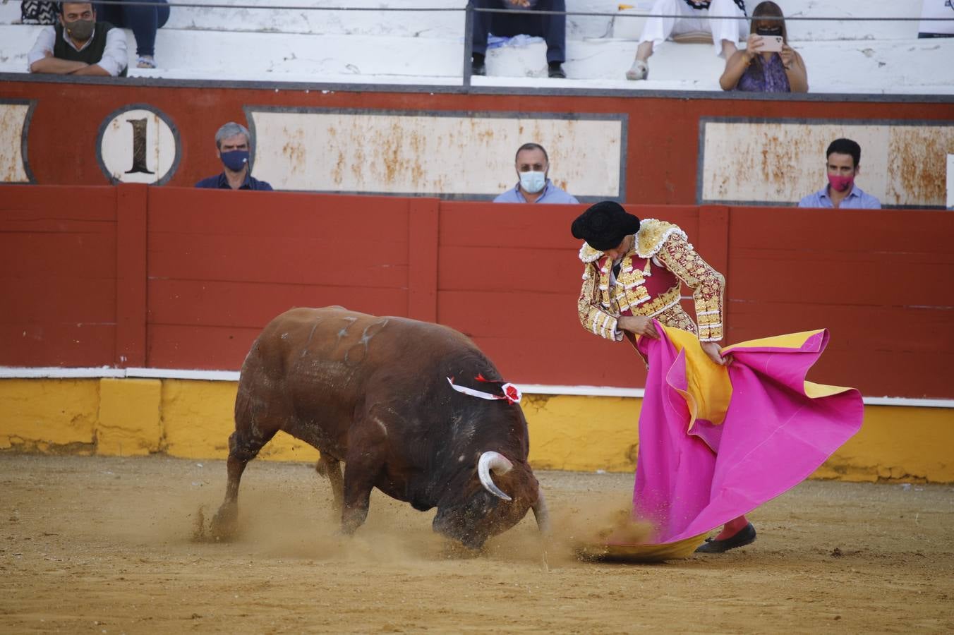 El «mano a mano» de enrique Ponce y Curro Díaz en Cabra, en imágenes (II)