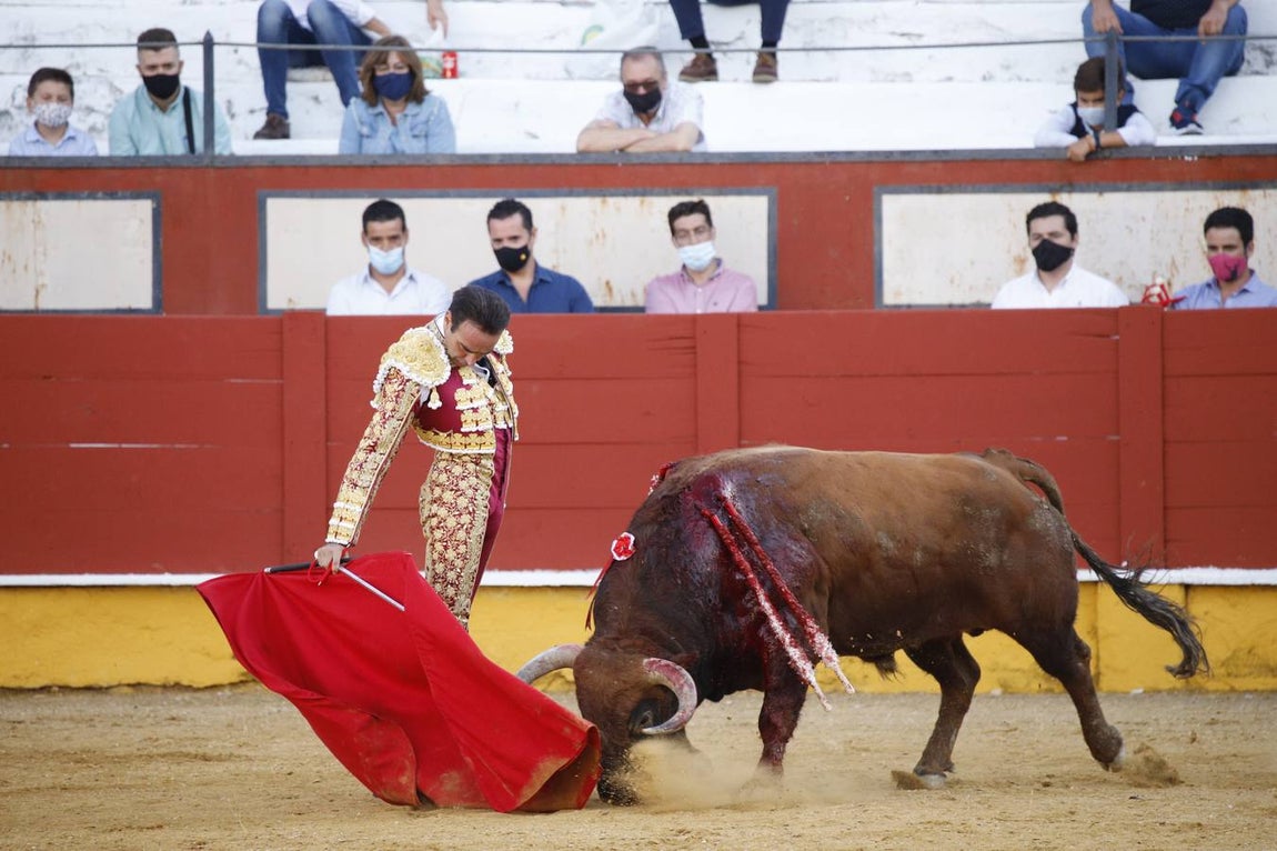El «mano a mano» de enrique Ponce y Curro Díaz en Cabra, en imágenes (II)