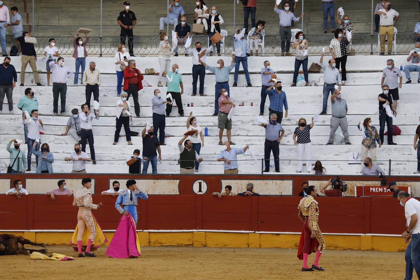 El «mano a mano» de enrique Ponce y Curro Díaz en Cabra, en imágenes (II)