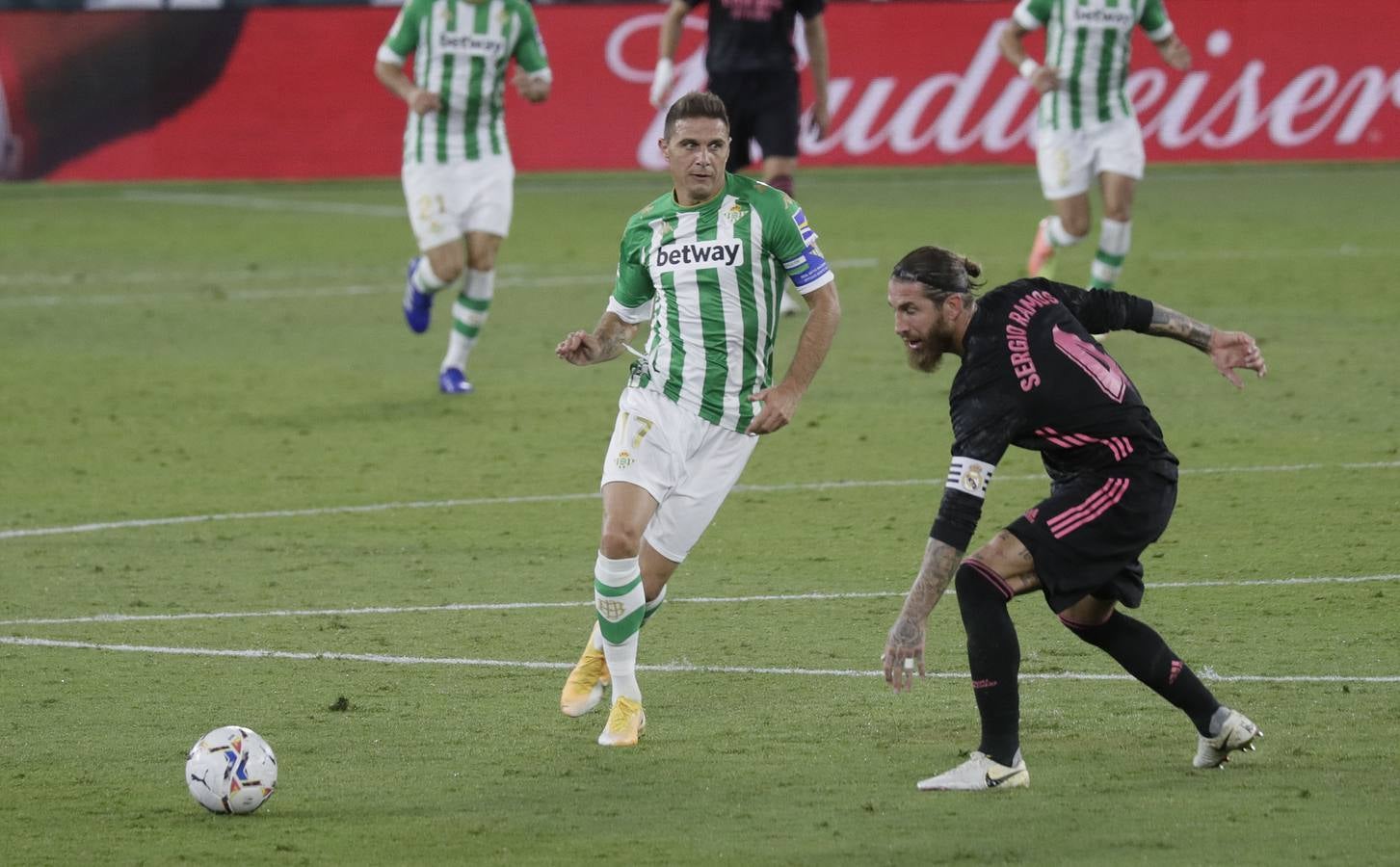 Las mejores imágenes del partido entre el Real Betis y el Real Madrid