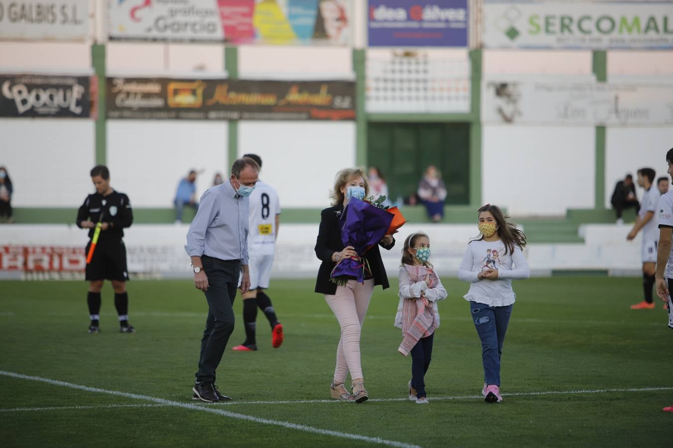 El ambiente y la victoria del Córdoba CF ante el Pozoblanco, en imágenes