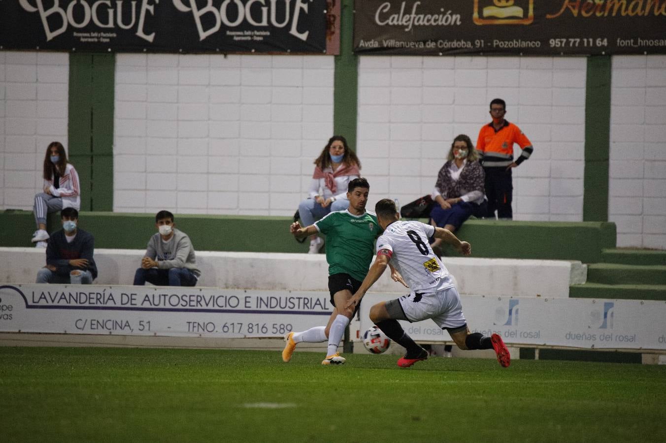 El ambiente y la victoria del Córdoba CF ante el Pozoblanco, en imágenes