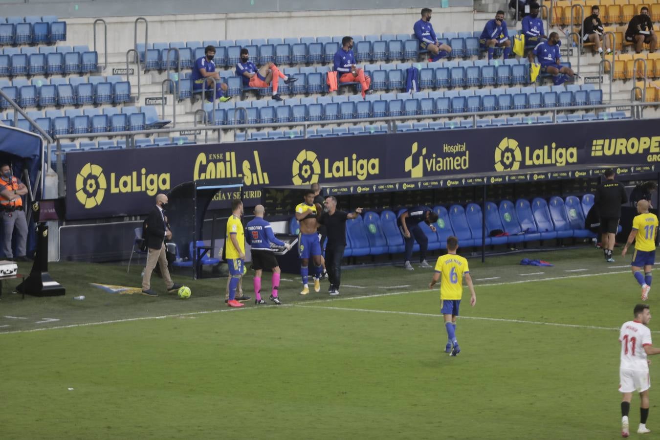 FOTOS: El partido Cádiz CF-Sevilla, en imágenes