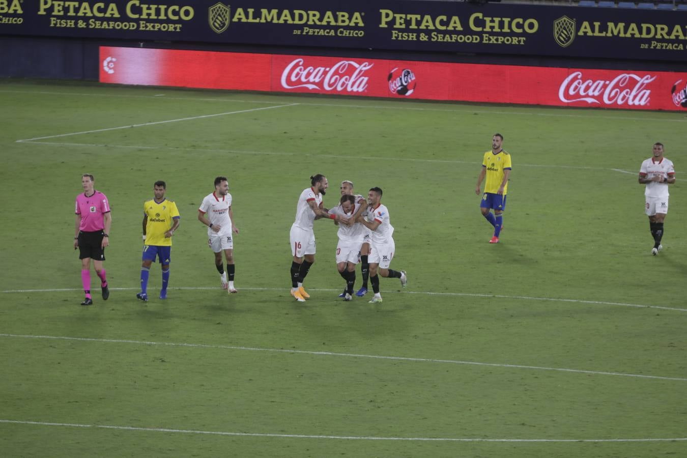 FOTOS: El partido Cádiz CF-Sevilla, en imágenes