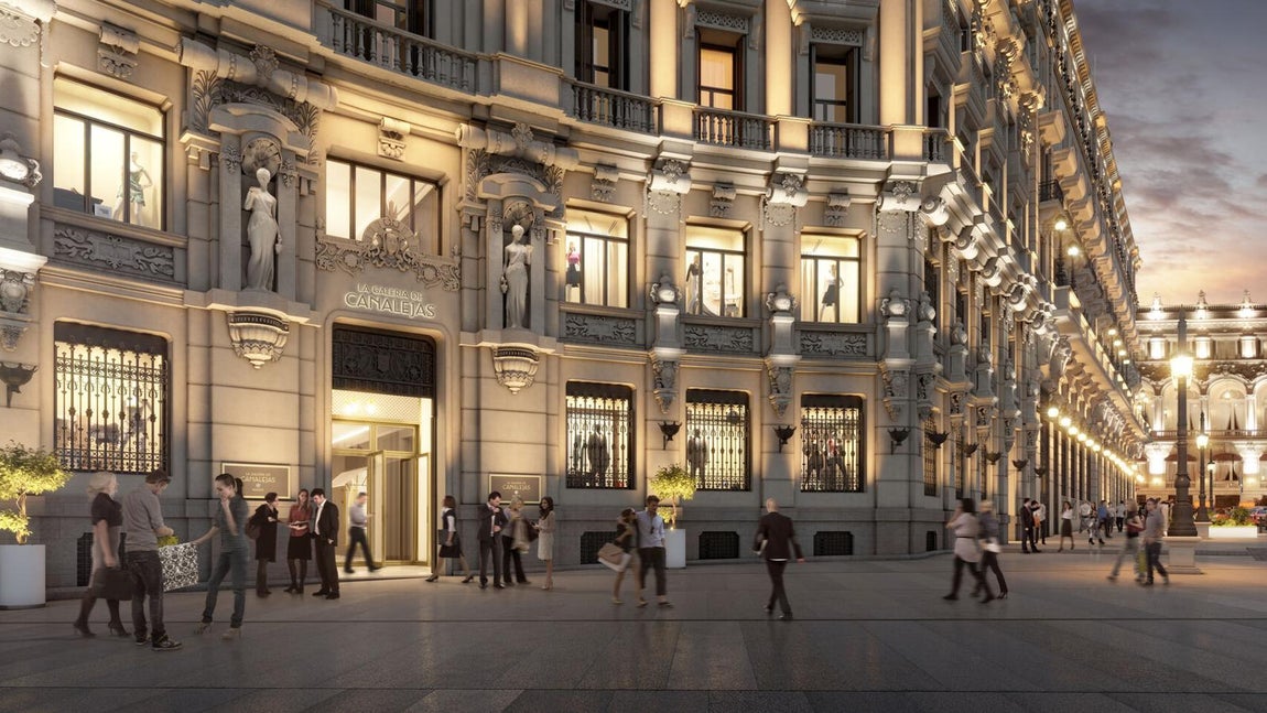La Galería Canalejas. Estaba previsto que se abriese en el mismo momento que el hotel, pero todavía habrá que esperar. Con más de 3.500 metros cuadrados repartidos en 3 plantas, el local de Hermès a pie de calle ya deja entrever el tipo de negocios que allí se encontrarán, donde no faltarán las principales firmas de lujo del grupo LVMH o Kering. La última planta se dedicará a la restauración con 17 reseñas de los chefs más prestigiosos.