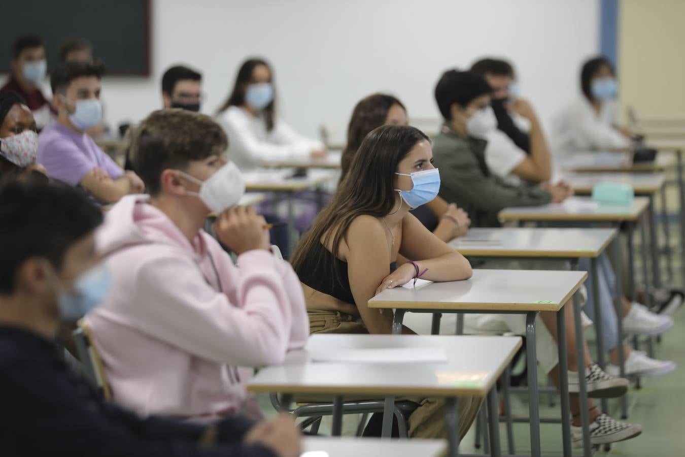 Inicio del curso de la Escuela Superior de Ingeniería de Sevilla, en imágenes