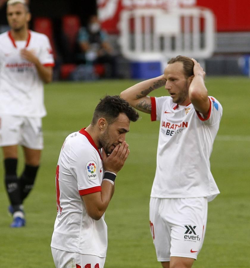 Las mejores imágenes del encuentro entre el Sevilla F.C. y el Levante U.D.