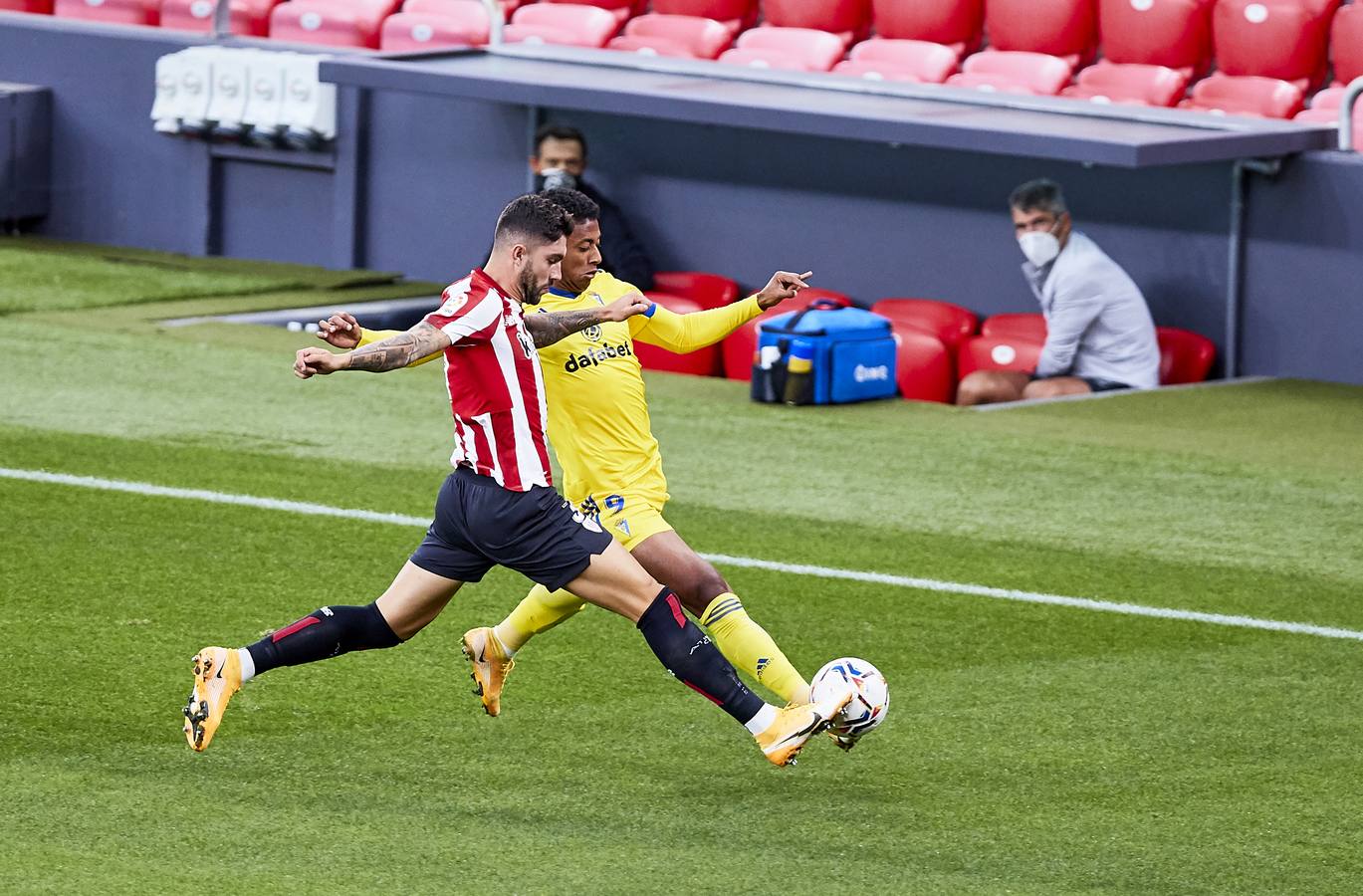 Fotos: Las mejores imágenes del triunfo histórico del Cádiz en Bilbao