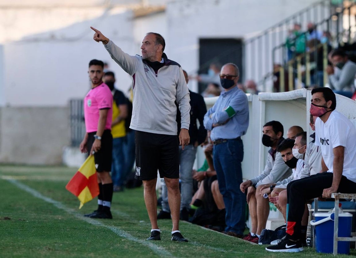 El Atlético Sanluqueño-Córdoba CF, en imágenes