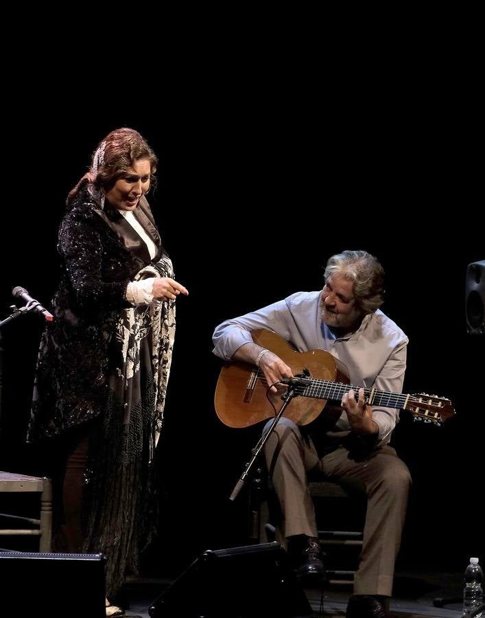 Estrella Morente y Rafael Riqueni ponen el broche de oro a la Bienal