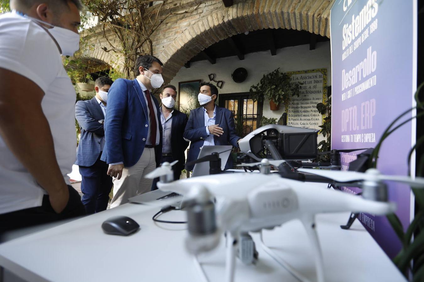 Patios de Córdoba | La presentación de los avances tecnológicos, en imágenes