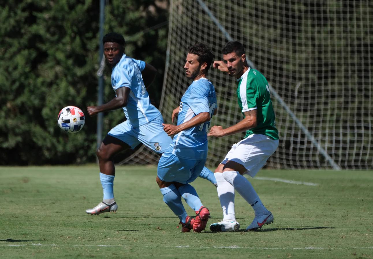 El Córdoba CF-Linense en Montecastillo, en imágenes