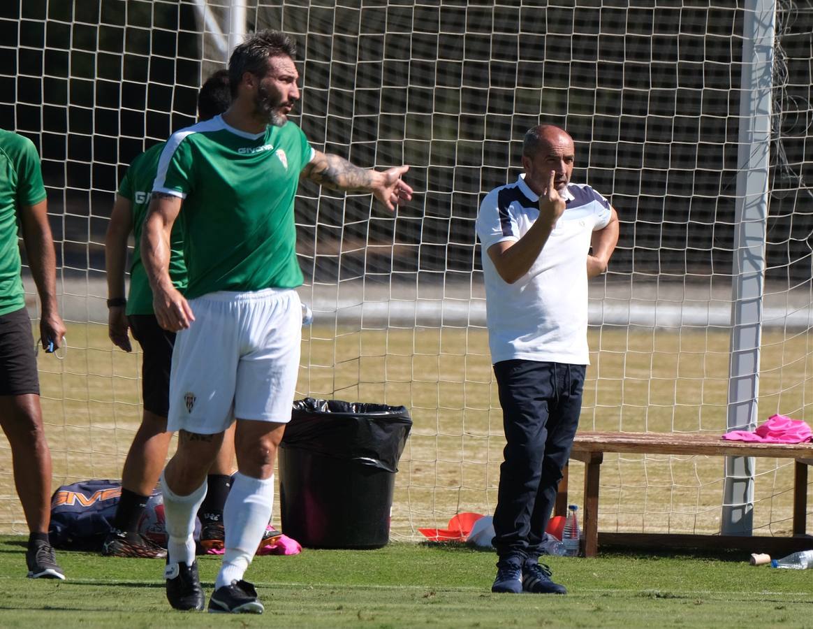 El Córdoba CF-Linense en Montecastillo, en imágenes