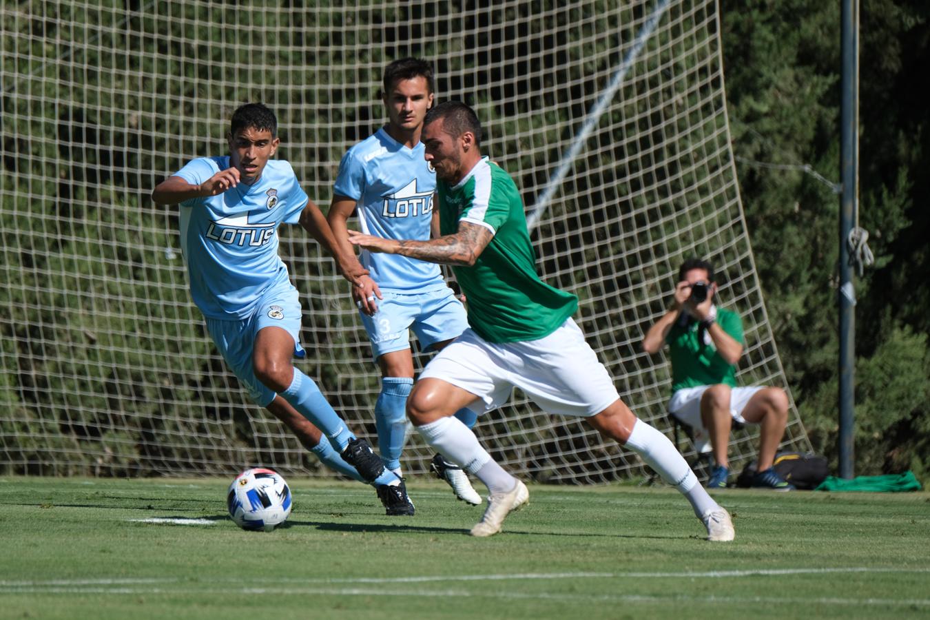 El Córdoba CF-Linense en Montecastillo, en imágenes