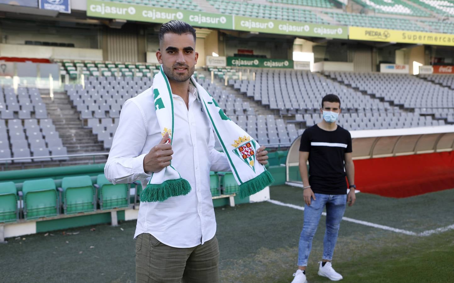 La presentación de Oyarzun y Salido en el Córdoba CF, en imágenes