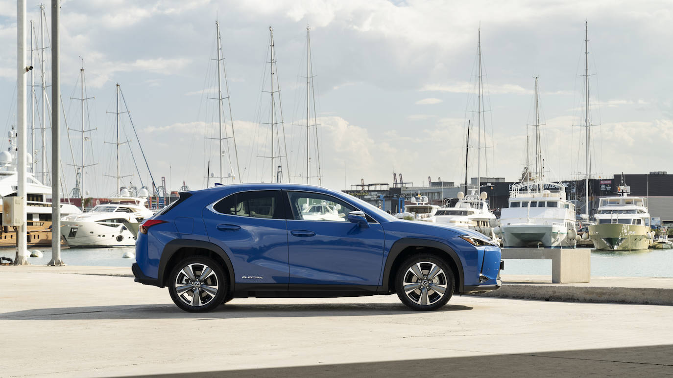 Lexus UX300e, el primer 100% eléctrico de la marca japonesa