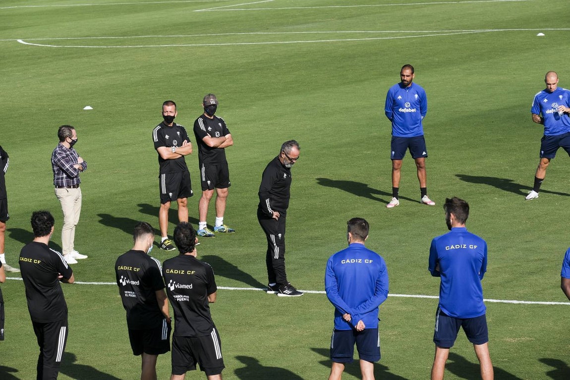 Fotos: Las nuevas caras del Cádiz CF de Primera en entrenamiento