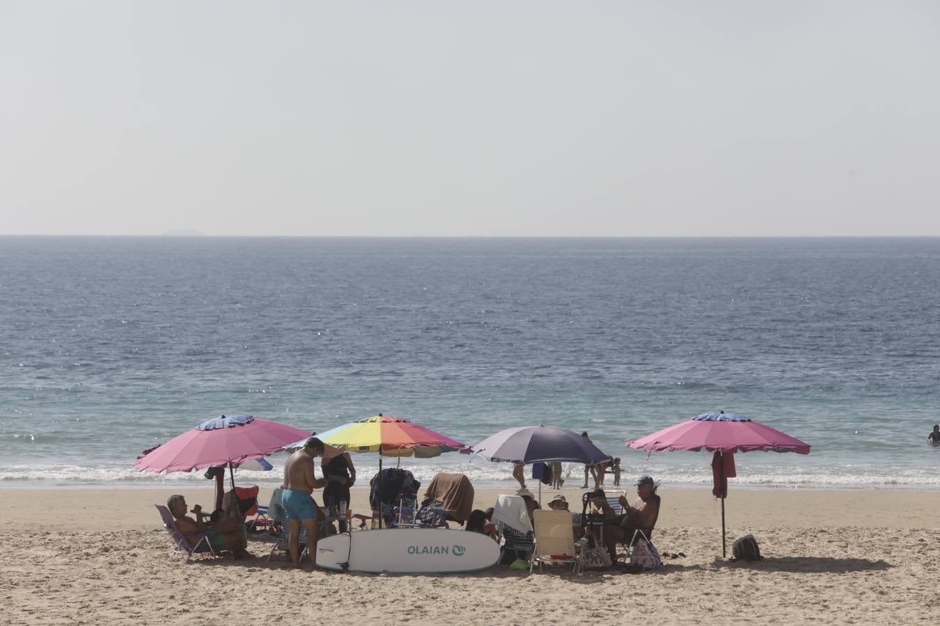 Ambiente en Cádiz en el puente del Pilar