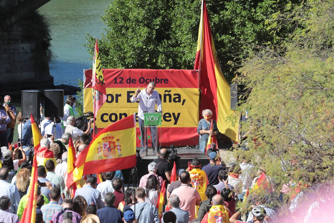 En imágenes, el acto convocado este lunes por Vox en Sevilla