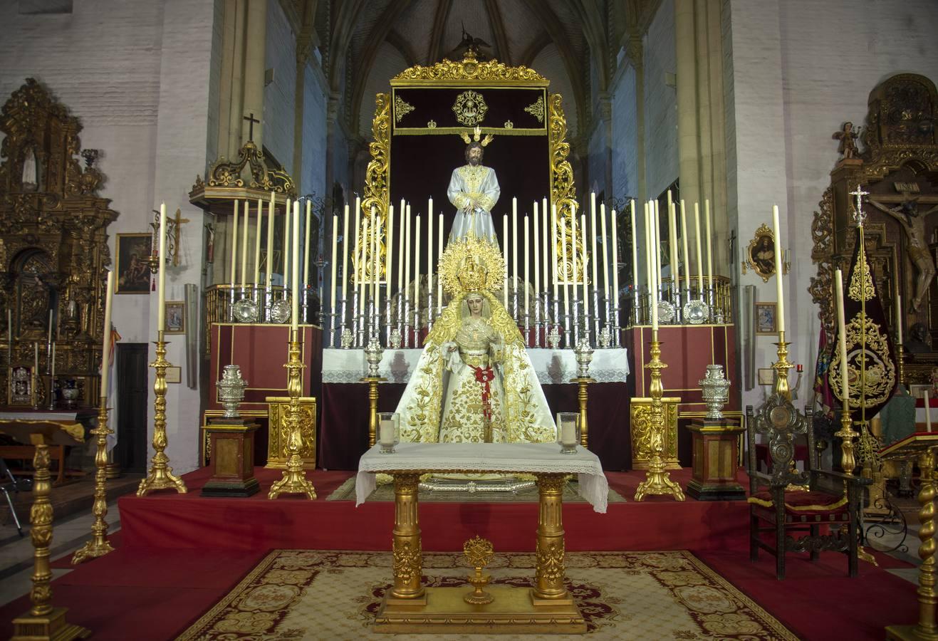 Altar del 25 aniversario del Carmen