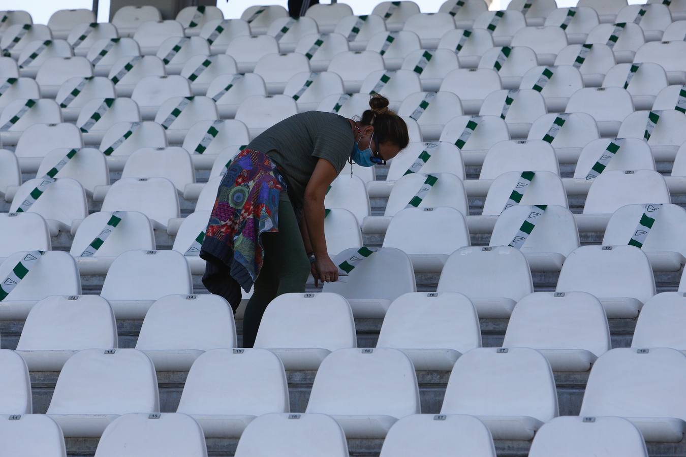 La presentación de Bernardo Cruz en el Córdoba CF, en imágenes