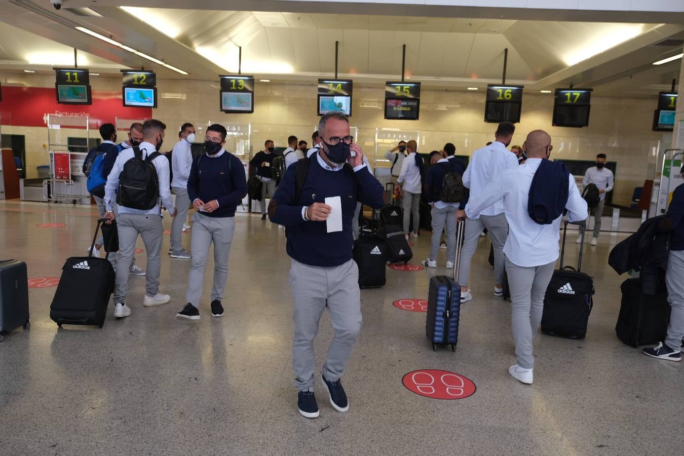 FOTOS: Así ha viajado el Cádiz CF hacia Madrid