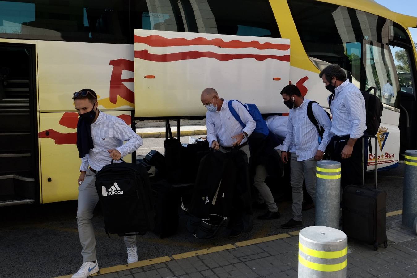 FOTOS: Así ha viajado el Cádiz CF hacia Madrid