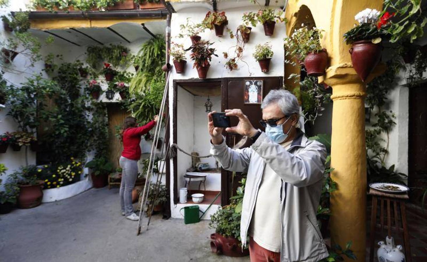 Los patios de San Basilio de Córdoba, en imágenes