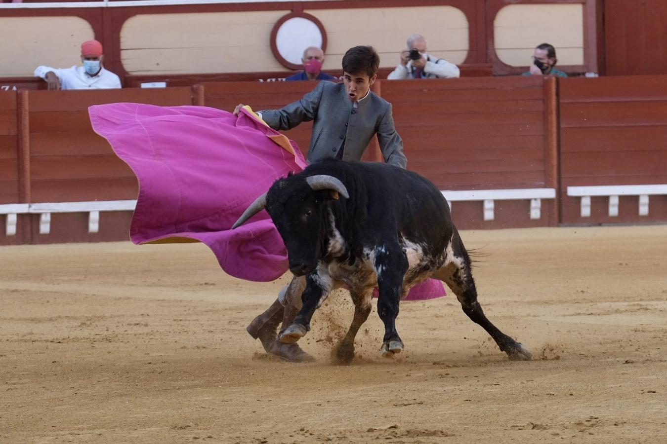 FOTOS | II Certamen de Becerristas en El Puerto