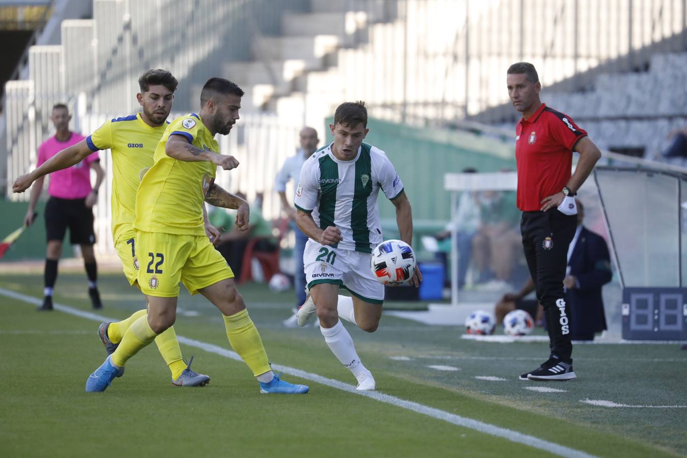 Las mejores jugadas del Córdoba CF-Lorca Deportiva, en imágenes