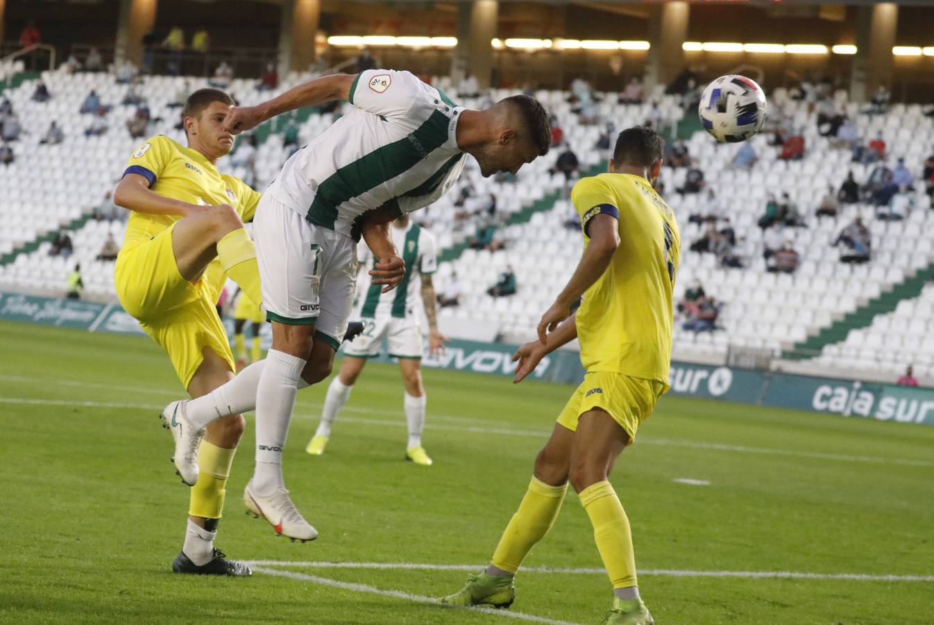 Las mejores jugadas del Córdoba CF-Lorca Deportiva, en imágenes