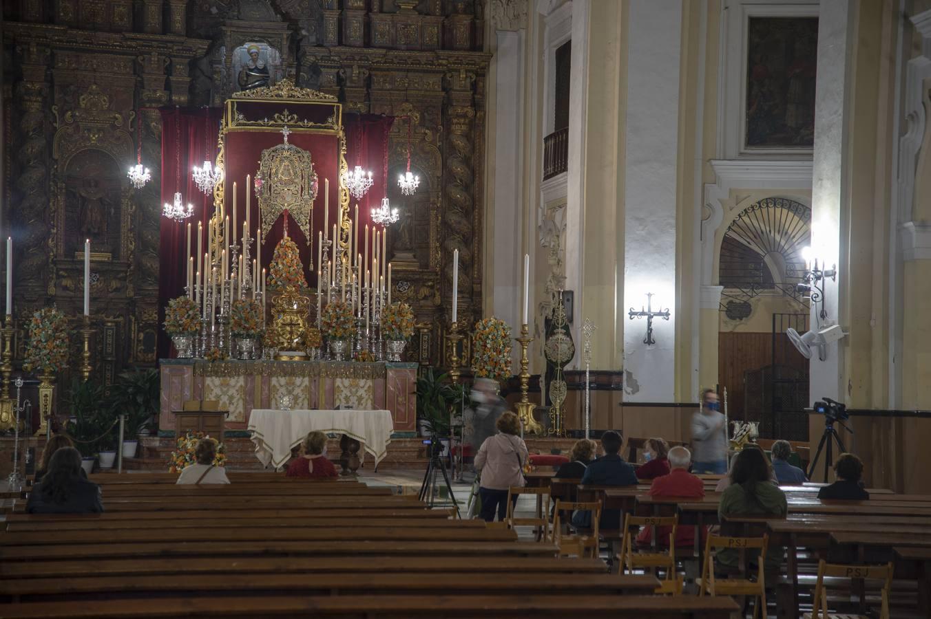 El altar de triduo del Rocío de Triana en San Jacinto