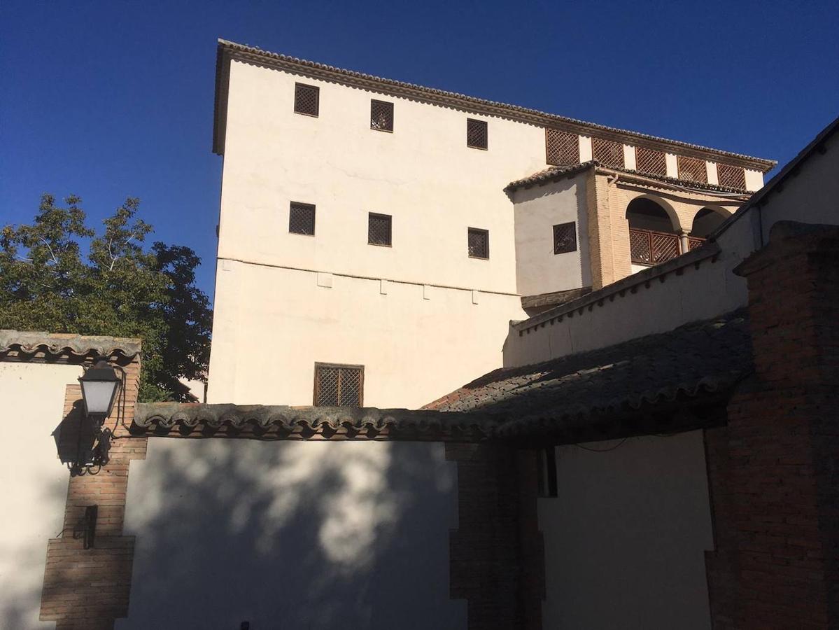 El exterior del convento, desde La Cornisa. 