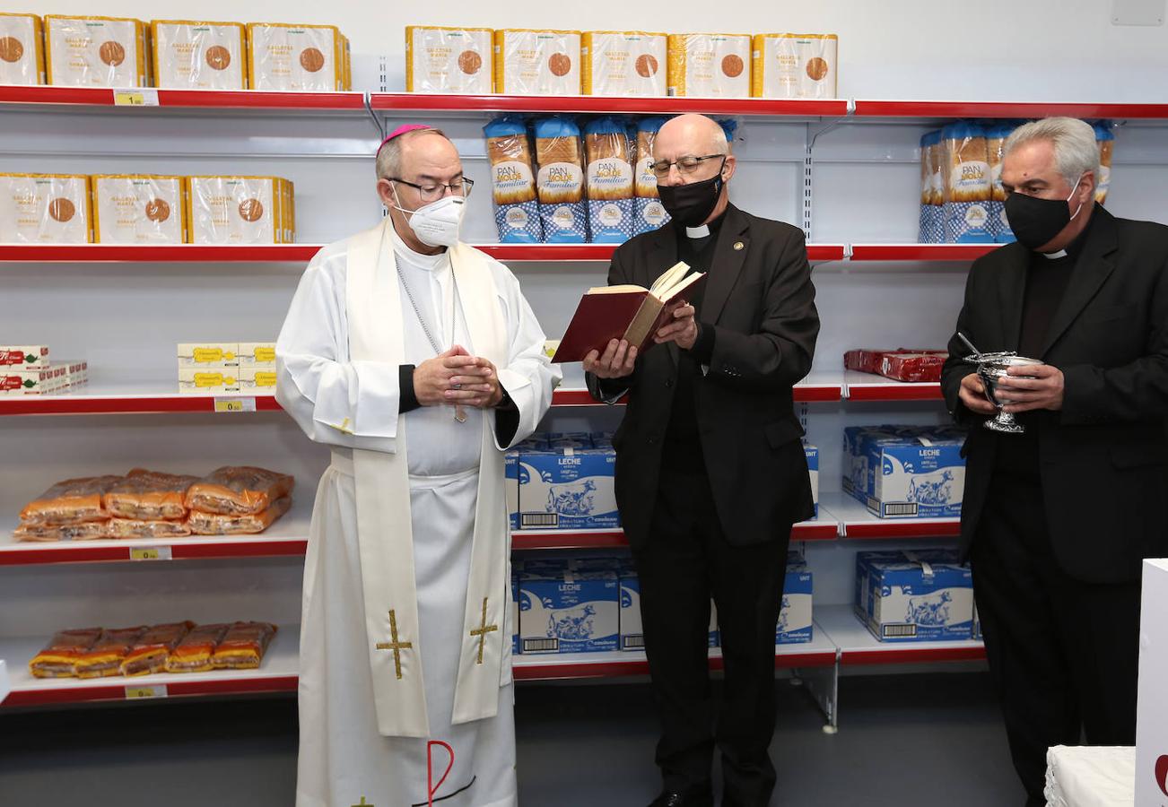 Ha sido inaugurado por el arzobispo de Toledo, Francisco Cerro Chaves. 