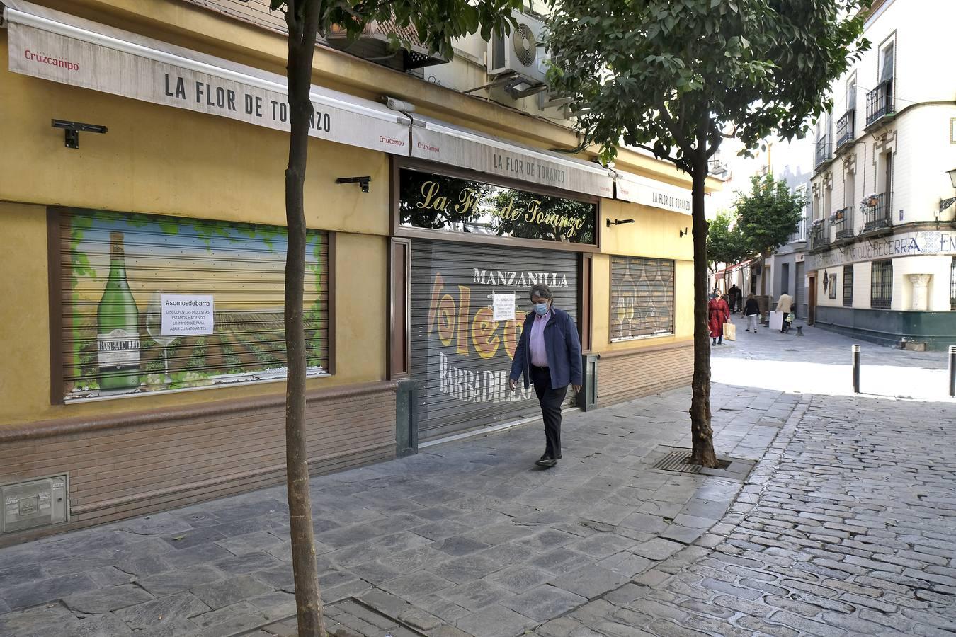 Así viven las nuevas restricciones los bares tradicionales de Sevilla