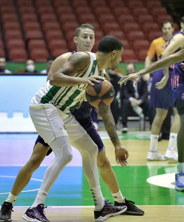 Las mejores imágenes del partido entre el Coosur Real Betis y el Real Madrid