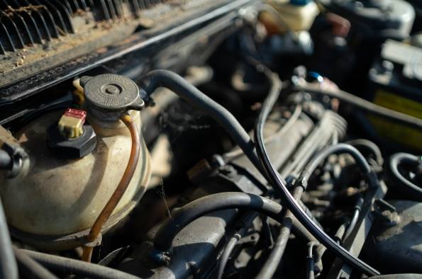 Fotogalería: Aventura Peugeot restaura un 205 GTI