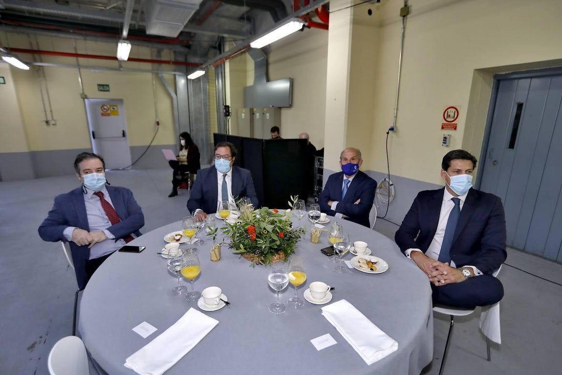 Jaime Martínez-Conradi Álamo, Abel Domínguez Sánchez, Francisco Javier Aguado de los Reyes y Eduardo Vera Canuto