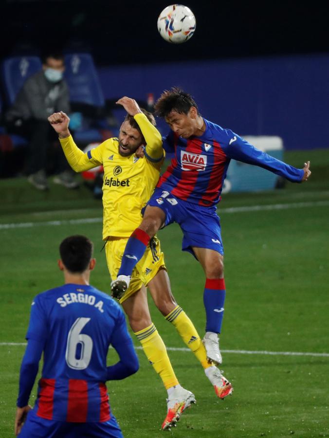 FOTOS: Las mejores imágenes del Eibar - Cádiz