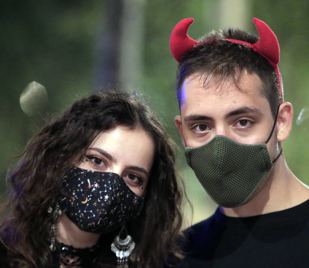 Un Halloween a medio gas en Sevilla