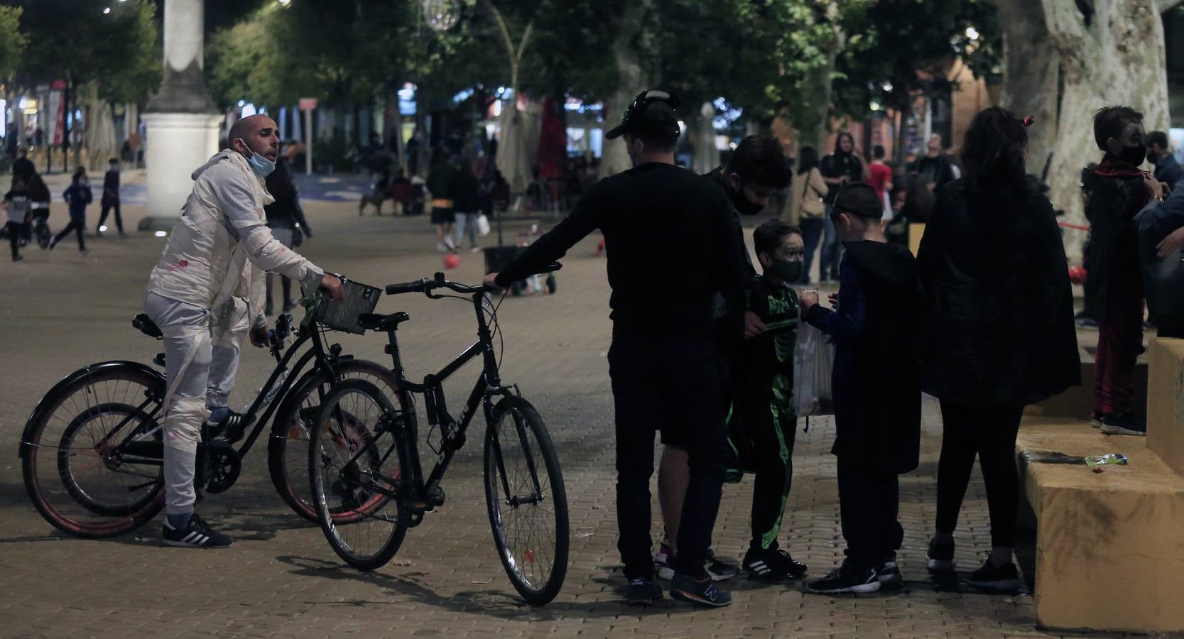 Un Halloween a medio gas en Sevilla