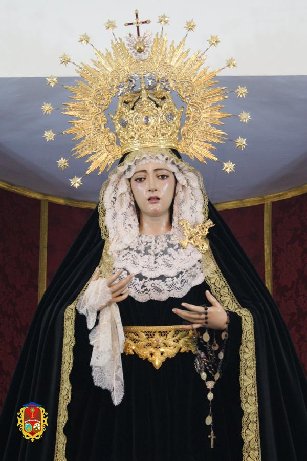 La Virgen, de luto, para el mes de noviembre