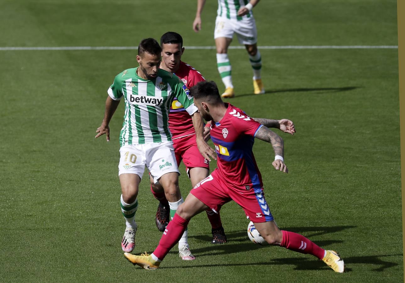 En imágenes, la victoria del Betis sobre el Elche