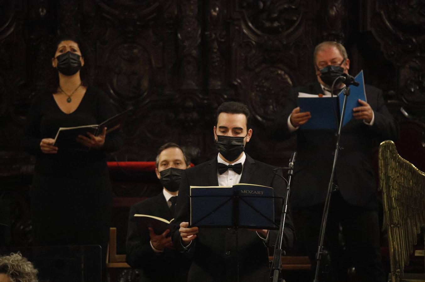 El «Requiem» de Mozart en la Catedral de Córdoba, en imágenes