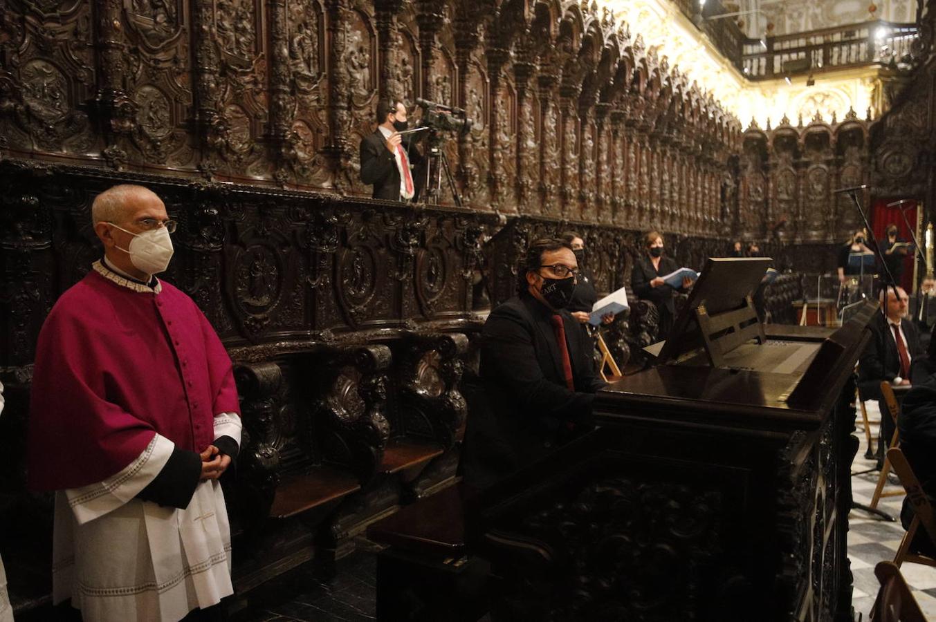 El «Requiem» de Mozart en la Catedral de Córdoba, en imágenes